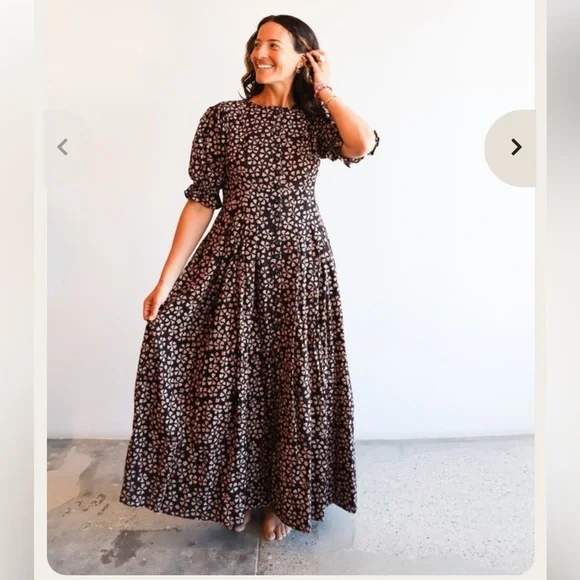 AISH Alyiah long dress black floral AISH Alyiah long dress black floral